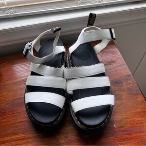 Dr Martens Blaire Quad White Leather Sandals Size US 8 Womans